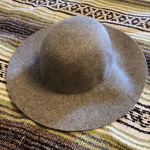 Aldo Gray Wide Brim Floppy Hat- NWT